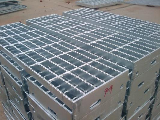 镀锌格栅板今日行情赢得客户信赖，品质与价格双赢